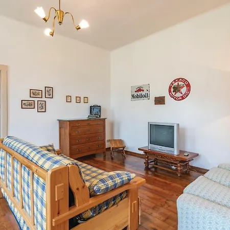 Sesia *lxxxviii * Varallo